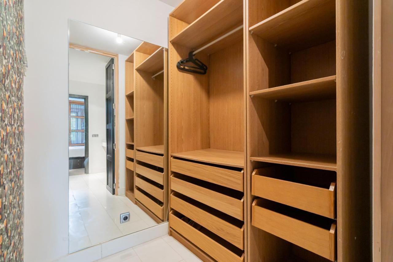 Apartamento En Tirso De Molina Apartment Madrid Luaran gambar