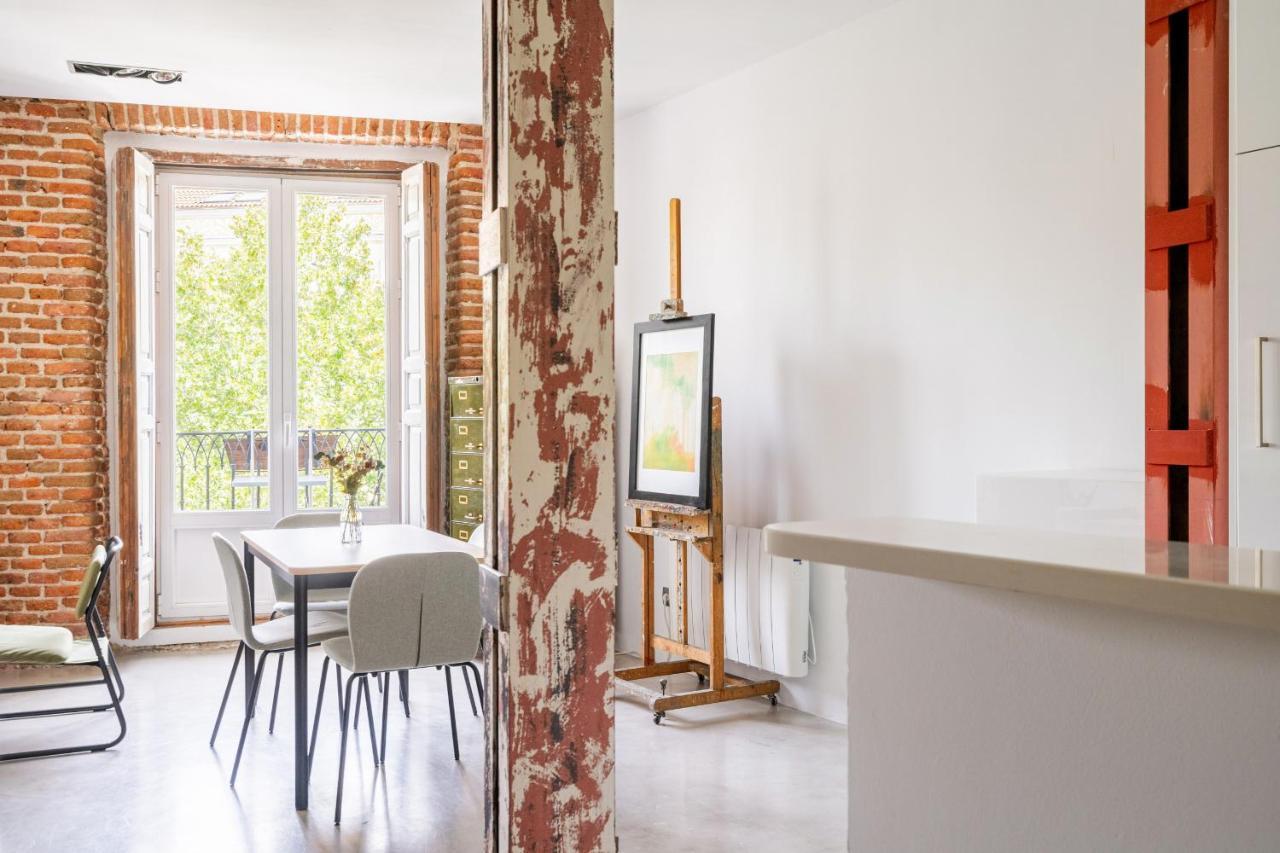Apartamento En Tirso De Molina Apartment Madrid Luaran gambar